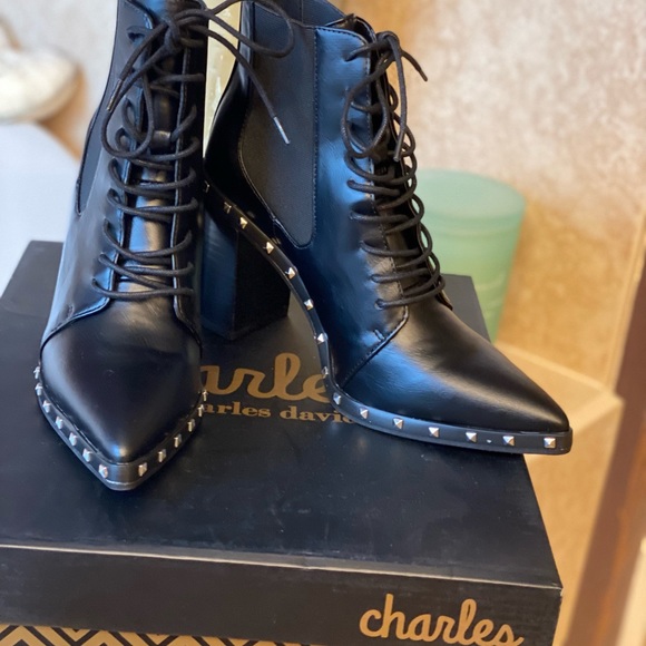 NEW CHARLES by Charles David Booties - Picture 7 of 11